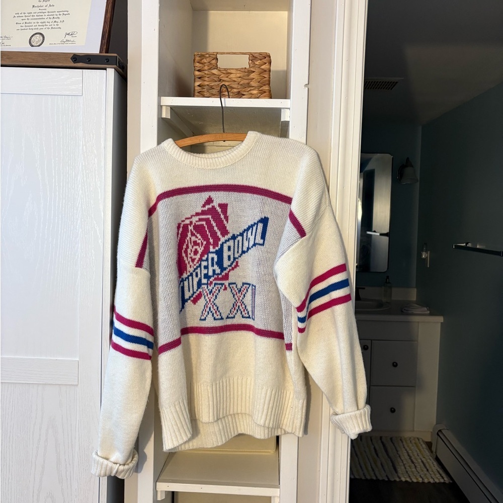 NFL Super Bowl XXI White Sweater with Red and Blue Accents
